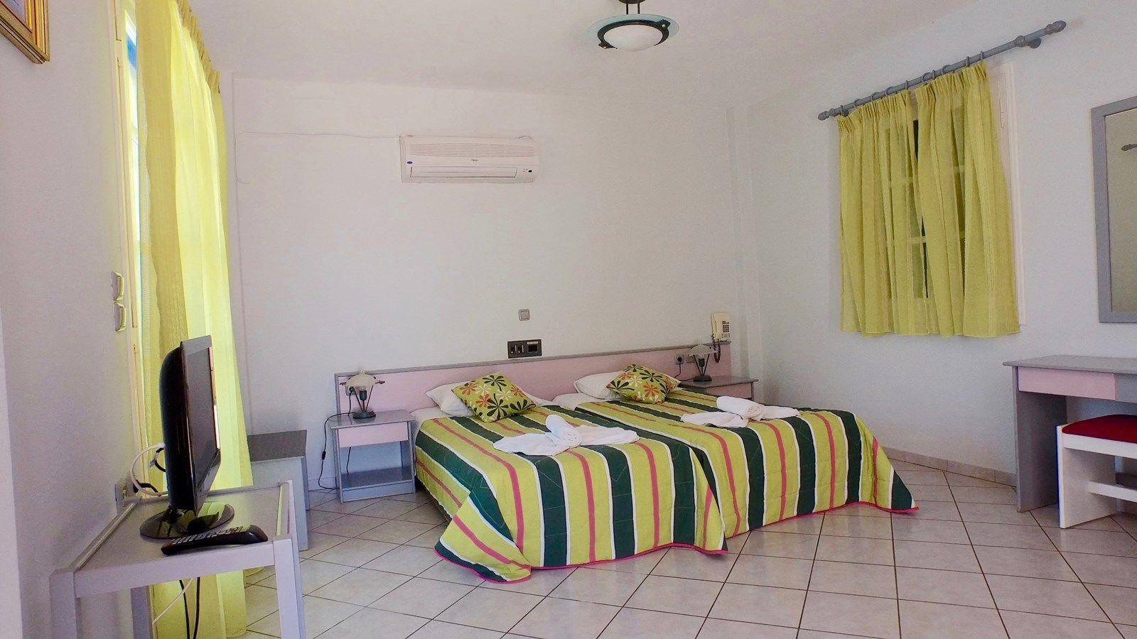 Romantica Hotel Agia Pelagia  Habitación foto